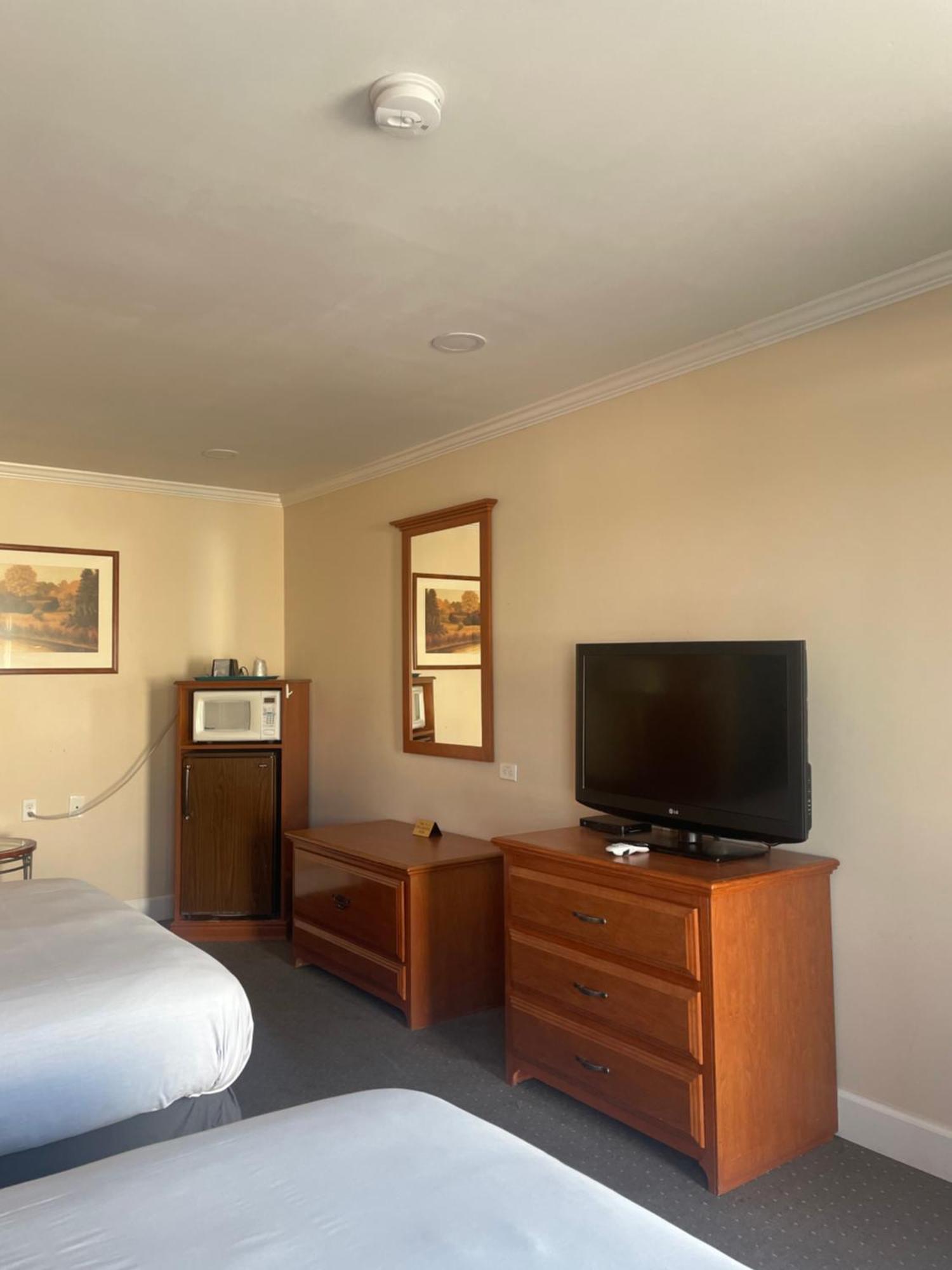 Oasis Inn&Suites Ridgecrest Eksteriør bilde