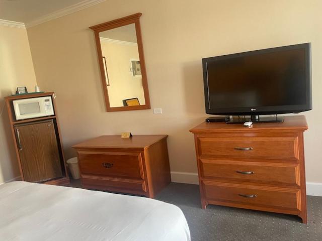 Oasis Inn&Suites Ridgecrest Eksteriør bilde