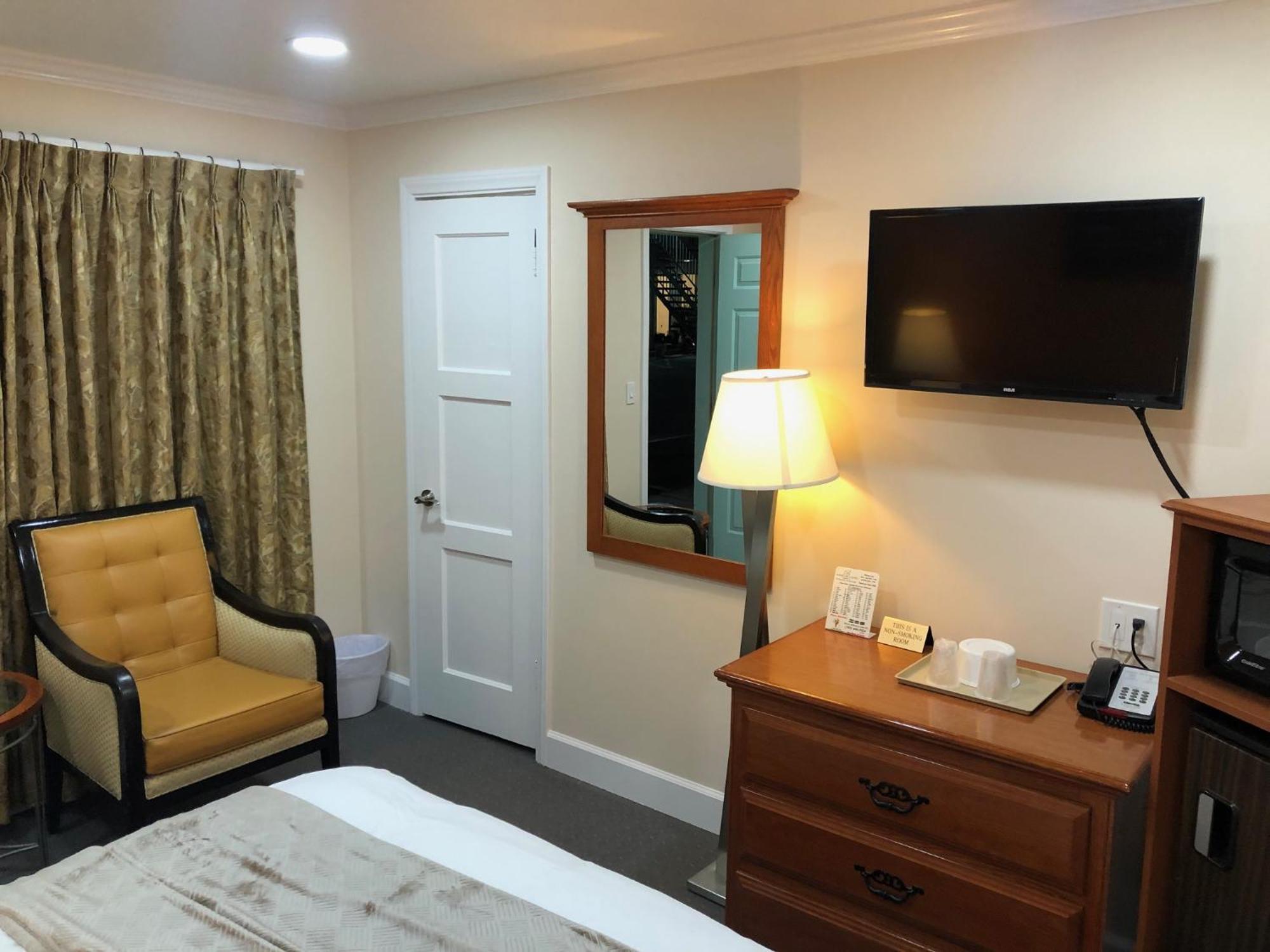 Oasis Inn&Suites Ridgecrest Eksteriør bilde
